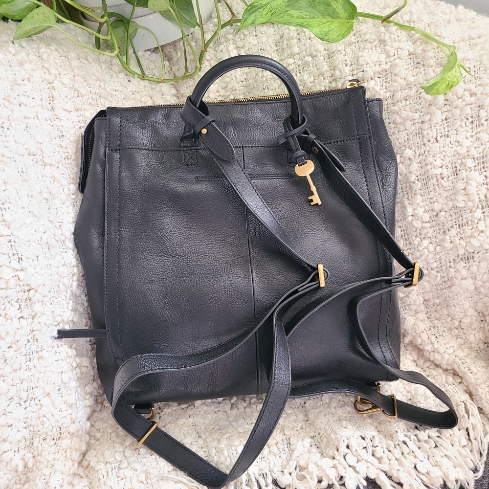 NWT Fossil Brand Genuine Leather Convertible Backpack Tote/Purse